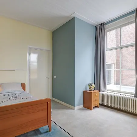 Centrum Bed & Breakfast *